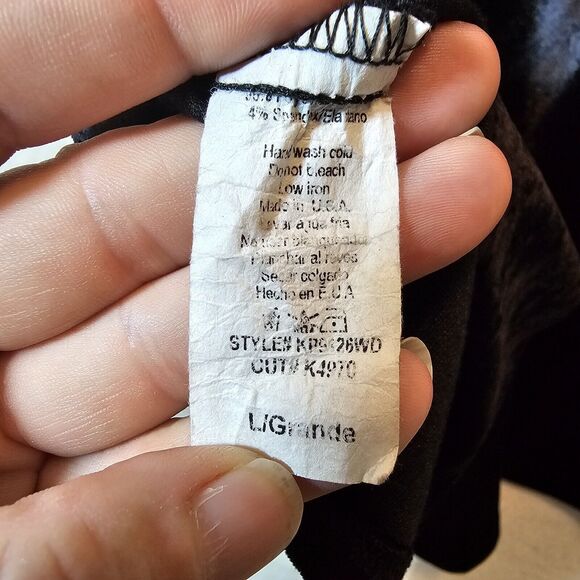 Windsor Black Crushed Velvet Romper Cap Sleeves Deep V Elastic Waist Large USA - Picture 7 of 9